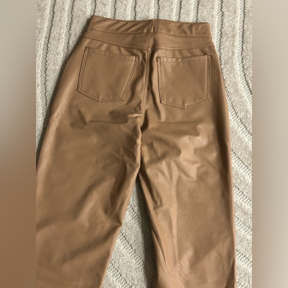 NWOT Spanx Slim Straight Faux Leather Pants in Toffee - S - Picture 5 of 10